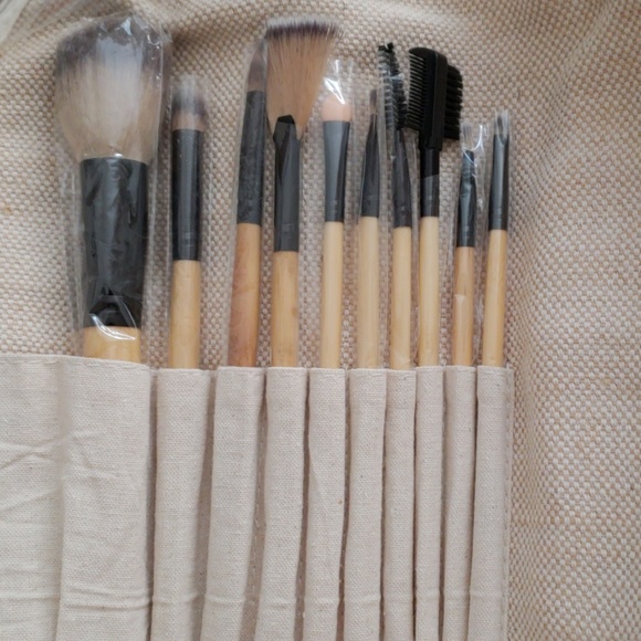Fanta Sea/Burmax Other - Bamboo Cosmetic Brush Set